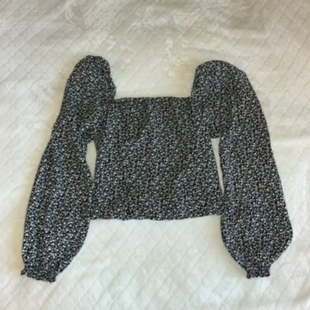 Abercrombie & Fitch Puff Sleeve Blouse